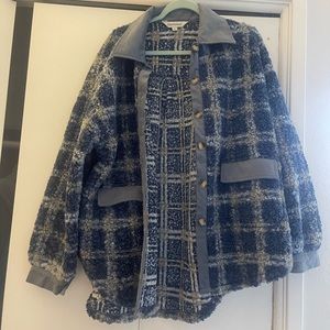 Oversized Sherpa shacket